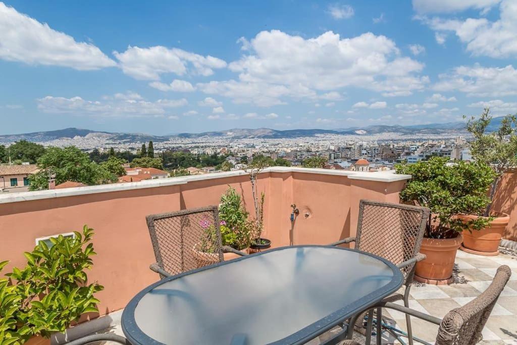 Aristocratic Home Under Acropolis アテネ エクステリア 写真