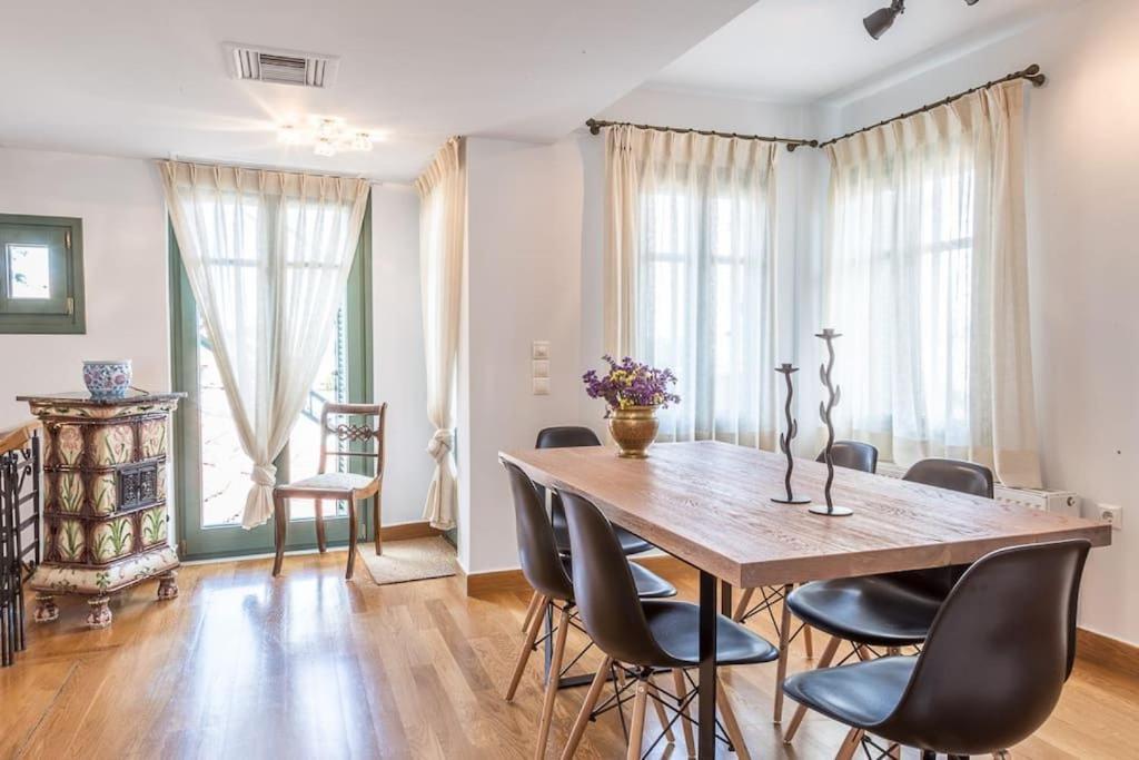 Aristocratic Home Under Acropolis アテネ エクステリア 写真